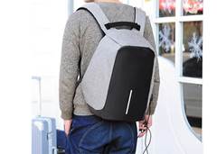 MOCHILA EXECUTIVA C/ENT.USB GL287