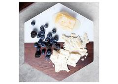 TABUA CULINARIA P/SERVIR 25,5CM MR ?