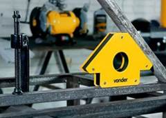 ESQUADRO MAGNETICO 30KG VONDER
